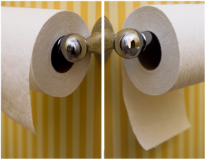 toilet roll over or under